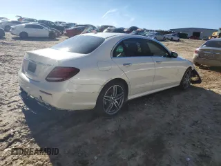 2018 Mercedes-Benz E-Class E 300 with VIN WDDZF4JB3JA479772, listed as a Copart auction lot 72808072 with 41,642 mi miles. Bid and sale history available at carsss.com. Image 3.