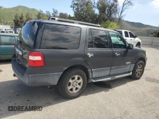 2007 Ford Expedition XLT with VIN 1FMFU15527LA55577, listed as a Copart auction lot 52045385 with 102,401 mi miles and Clean title. Bid and sale history available at DreamBid. Image 3.
