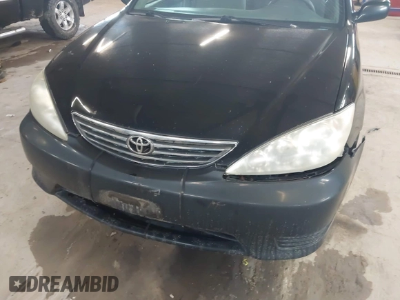 2006 Toyota Camry STD with VIN 4T1BE32K26U654893, listed as a IAAI auction lot 42068340 with 1 mi miles. Bid and sale history available at carsss.com. Image 6.