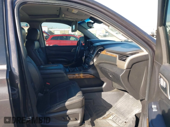 2015 GMC Yukon XL Denali with VIN 1GKS2JKJ9FR634771, listed as a IAAI auction lot 41676218 with 73,271 mi miles. Bid and sale history available at carsss.com. Image 5.