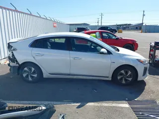 2017 Hyundai Ioniq SEL z VIN KMHC75LC5HU048413, wystawiony jako IAAI lot #42073696 z przebiegiem 81 467 mil mil oraz . Historia ofert i sprzedaży dostępna na DreamBid. Obrazek 14.