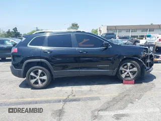 2019 Jeep Cherokee Limited with VIN 1C4PJLDB3KD415866, listed as a IAAI auction lot 42358621 with 116,870 mi miles and . Bid and sale history available at DreamBid. Image 13.