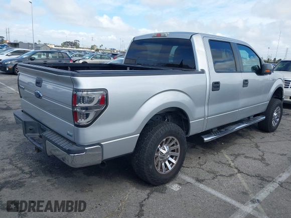 2010 Ford F-150 XL with VIN 1FTFW1CV5AFC04555, listed as a IAAI auction lot 41566725 with 180,352 mi miles. Bid and sale history available at carsss.com. Image 4.