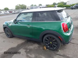 2021 MINI Hardtop Cooper SE with VIN WMWXP3C06M2N26986, listed as a IAAI auction lot 42023528 with 39,068 mi miles and . Bid and sale history available at DreamBid. Image 14.