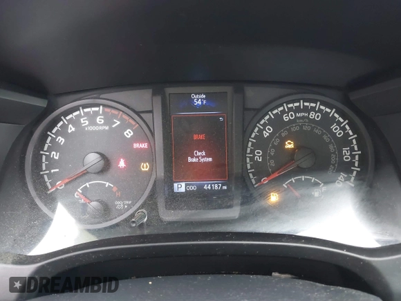 2018 Toyota Tacoma SR with VIN 3TMCZ5AN3JM184455, listed as a IAAI auction lot 41446859 with 44,187 mi miles and . Bid and sale history available at DreamBid. Image 7.