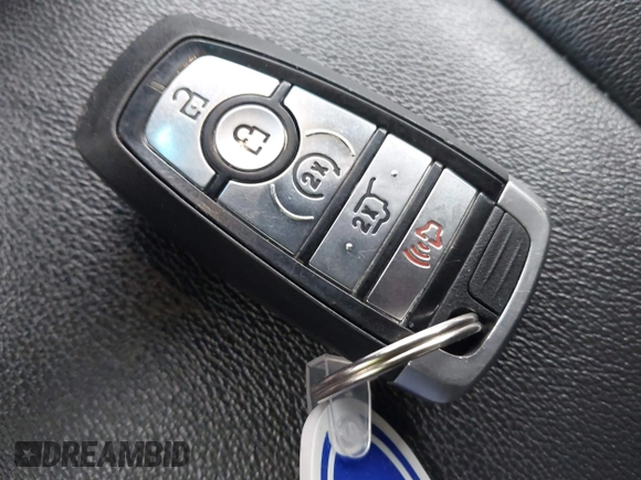 2020 Ford Edge Titanium z VIN 2FMPK4K91LBB56297, wystawiony jako IAAI lot #41938896 z przebiegiem 79 875 mil mil oraz . Historia ofert i sprzedaży dostępna na DreamBid. Obrazek 11.