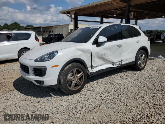 2016 Porsche Cayenne z VIN WP1AA2A26GLA09807, wystawiony jako Copart lot #59619335 z przebiegiem 102 327 mil mil oraz Szkoda całkowita • Salvage title. Historia ofert i sprzedaży dostępna na DreamBid. Obrazek 1.