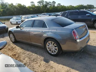 2011 Chrysler 300 C z VIN 2C3CK6CT6BH612190, wystawiony jako Copart lot #53546705 z przebiegiem 161 462 mil mil oraz Szkoda całkowita • Salvage title. Historia ofert i sprzedaży dostępna na DreamBid. Obrazek 2.
