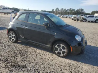 2017 FIAT 500e with VIN 3C3CFFGE4HT515330, listed as a Copart auction lot 49546815 with 41,310 mi miles and Clean Title. Bid and sale history available at carsss.com. Image 4.