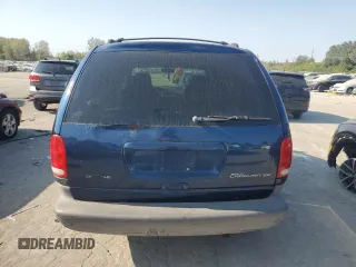 2000 Dodge Caravan SE with VIN 1B4GP44G7YB772212, listed as a Copart auction lot 75664674 with 373,081 mi miles and Clean Title. Bid and sale history available at carsss.com. Image 6.