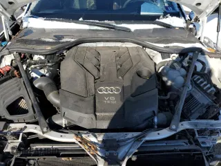 2019 Audi A8 L with VIN WAU8DAF84KN015999, listed as a Copart auction lot 88240025 with 61,406 mi miles and Salvage Title. Bid and sale history available at carsss.com. Image 11.