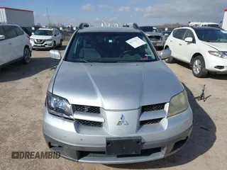 2003 Mitsubishi Outlander XLS with VIN JA4LZ41G03U104498, listed as a IAAI auction lot 41725675 with 189,509 mi miles. Bid and sale history available at carsss.com. Image 12.