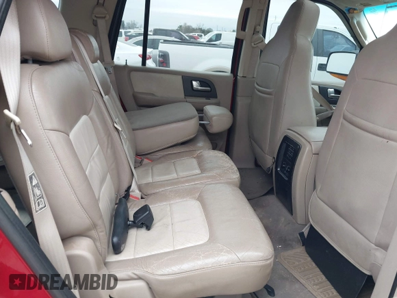 2003 Ford Expedition Eddie Bauer with VIN 1FMFU17L43LA92880, listed as a IAAI auction lot 41616760 with 216,714 mi miles. Bid and sale history available at carsss.com. Image 8.