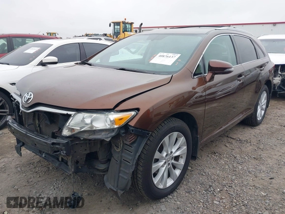 2013 Toyota Venza LE with VIN 4T3BA3BB6DU035570, listed as a IAAI auction lot 40876137 with 176,446 mi miles. Bid and sale history available at carsss.com. Image 18.