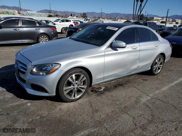 2015 Mercedes-Benz C-Class C 300 Luxury with VIN 55SWF4KB7FU040602, listed as a Copart auction lot 88269665 with 200,517 mi miles and Salvage Title. Bid and sale history available at carsss.com. Image 1.