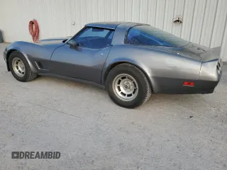 1981 Chevrolet Corvette with VIN 1G1AY8761BS423613, listed as a Copart auction lot 86851364 with 16,004 mi miles and Clean Title. Bid and sale history available at carsss.com. Image 2.