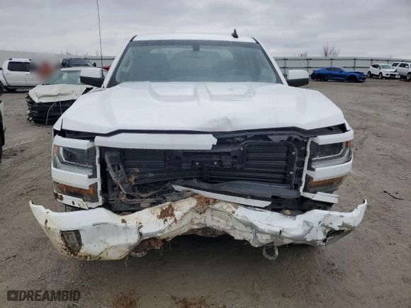 2018 Chevrolet Silverado 1500 LT with VIN 3GCUKREC6JG190645, listed as a Copart auction lot 89153675 with 123,913 mi miles and Salvage Title. Bid and sale history available at carsss.com. Image 5.