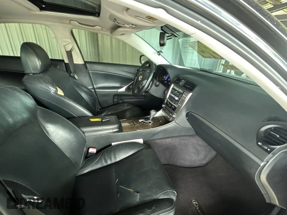 2011 Lexus IS 250 z VIN JTHBF5C21B5138295, wystawiony jako Copart lot #56963555 z przebiegiem 145 146 mil mil oraz Czysty tytuł • Clean title. Historia ofert i sprzedaży dostępna na DreamBid. Obrazek 5.