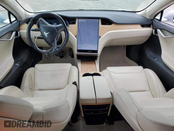2018 Tesla Model S 75D z VIN 5YJSA1E25JF282919, wystawiony jako Copart lot #60255745 z przebiegiem 94 066 mil mil oraz Szkoda całkowita • Salvage title. Historia ofert i sprzedaży dostępna na DreamBid. Obrazek 8.