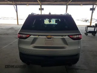 2019 Chevrolet Traverse LT z VIN 1GNERHKWXKJ222285, wystawiony jako Copart lot #53981955 z przebiegiem 109 303 mil mil oraz Szkoda całkowita • Salvage title. Historia ofert i sprzedaży dostępna na DreamBid. Obrazek 6.