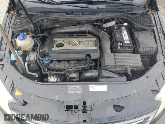 2010 Volkswagen CC with VIN WVWMP9AN4AE555128, listed as a Copart auction lot 84416424 with 127,288 mi miles and Salvage Title. Bid and sale history available at DreamBid. Image 11.
