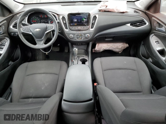 2019 Chevrolet Malibu LS z VIN 1G1ZB5ST7KF185128, wystawiony jako Copart lot #46934805 z przebiegiem 94 260 mil mil oraz Szkody całkowita. Historia ofert i sprzedaży dostępna na DreamBid. Obrazek 8.