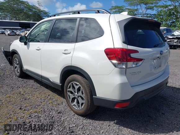 2023 Subaru Forester Premium with VIN JF2SKAEC3PH400322, listed as a IAAI auction lot 42317438 with 16,400 mi miles and . Bid and sale history available at DreamBid. Image 3.