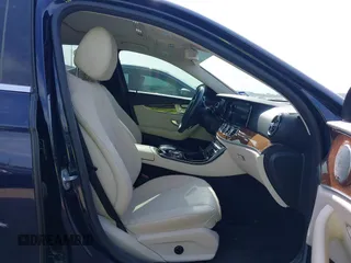 2018 Mercedes-Benz E 300 with VIN WDDZF4JB6JA376412, listed as a IAAI auction lot 42298940 with 59,973 mi miles and . Bid and sale history available at DreamBid. Image 5.