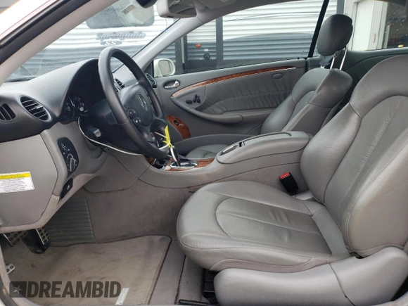 2007 Mercedes-Benz CLK 350 with VIN WDBTJ56H87F223011, listed as a Copart auction lot 45642314 with 155,996 mi miles and Salvage Title. Bid and sale history available at DreamBid. Image 7.