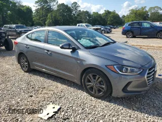 2018 Hyundai Elantra SEL z VIN 5NPD84LF1JH338125, wystawiony jako Copart lot #55301485 z przebiegiem 82 728 mil mil oraz Szkoda całkowita • Salvage title. Historia ofert i sprzedaży dostępna na DreamBid. Obrazek 4.
