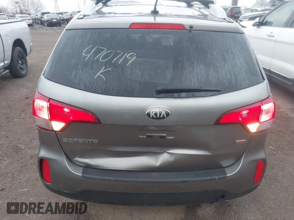 2014 Kia Sorento LX with VIN 5XYKTDA62EG470719, listed as a IAAI auction lot 41804962 with 108,838 mi miles and . Bid and sale history available at carsss.com. Image 13.