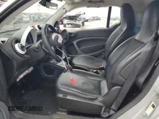 2016 Smart fortwo Passion with VIN WMEFJ5DAXGK084125, listed as a Copart auction lot 59374855 with 63,826 mi miles and Salvage title. Bid and sale history available at DreamBid. Image 7.