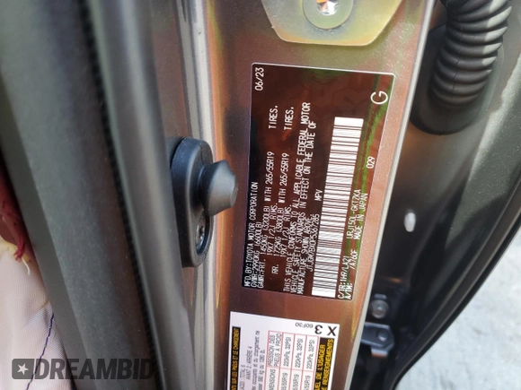 2023 Lexus GX 460 Luxury с VIN JTJGM7BX0P5367285, выставлен на аукционе Copart как лот 81105984 с пробегом 6 838 миль миль и Списание • Salvage title. История ставок и продаж доступна на DreamBid. Изображение 13.