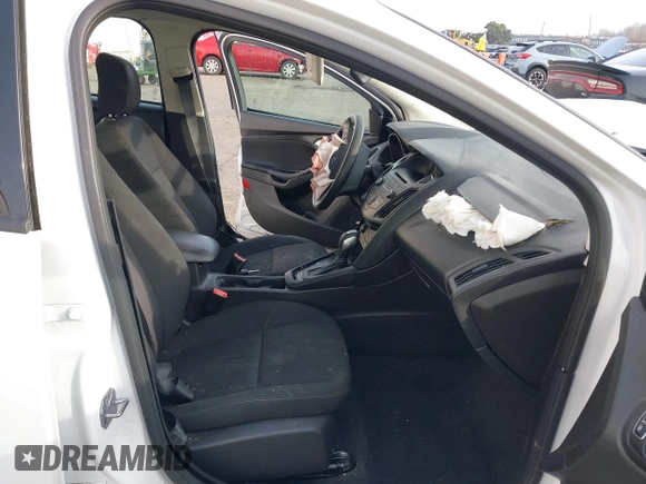 2016 Ford Focus SE с VIN 1FADP3F20GL332154, выставлен на аукционе IAAI как лот 41068931 с пробегом Не указан миль и . История ставок и продаж доступна на DreamBid. Изображение 5.