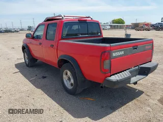 2000 Nissan Frontier XE z VIN 1N6ED27T5YC355209, wystawiony jako IAAI lot #42397674 z przebiegiem 198 278 mil mil oraz . Historia ofert i sprzedaży dostępna na DreamBid. Obrazek 3.