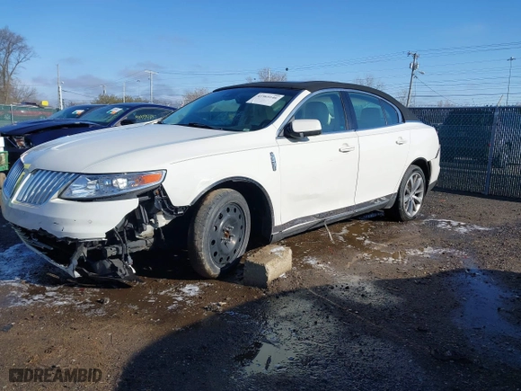 2009 Lincoln MKS with VIN 1LNHM93R39G620539, listed as a IAAI auction lot 41969146 with 170,253 mi miles. Bid and sale history available at carsss.com. Image 6.