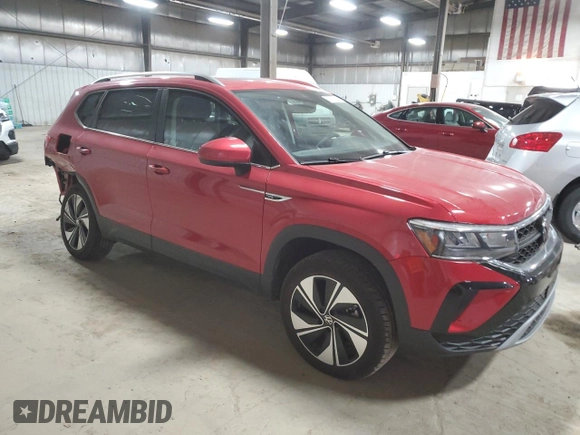 2024 Volkswagen Taos SE z VIN 3VVVX7B29RM087529, wystawiony jako Copart lot #50750745 z przebiegiem 6 936 mil mil oraz Szkoda całkowita • Salvage title. Historia ofert i sprzedaży dostępna na DreamBid. Obrazek 4.