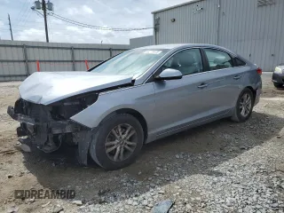 2017 Hyundai Sonata 2.4L z VIN 5NPE24AF9HH445300, wystawiony jako Copart lot #59290615 z przebiegiem 124 376 mil mil oraz Szkoda całkowita • Salvage title. Historia ofert i sprzedaży dostępna na DreamBid. Obrazek 1.
