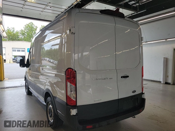 2019 Ford Transit with VIN 1FTYE1CG3KKB86885, listed as a IAAI auction lot 42907665 with 122,910 mi miles and . Bid and sale history available at DreamBid. Image 21.