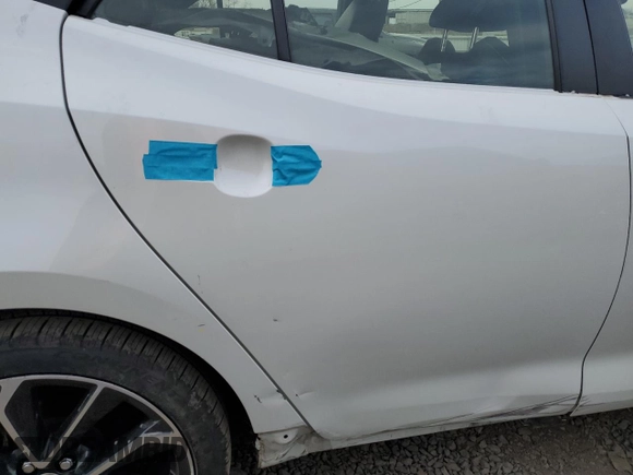 2020 Toyota Corolla Hatchback XSE with VIN JTNC4RBE4L3100809, listed as a Copart auction lot 46542395 with 40,422 mi miles and Salvage Title. Bid and sale history available at carsss.com. Image 10.