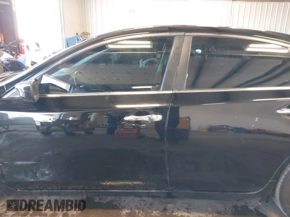 2015 Nissan Altima 2.5 S with VIN 1N4AL3AP2FC212615, listed as a IAAI auction lot 42096892 with 120,468 mi miles. Bid and sale history available at carsss.com. Image 14.