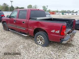 2005 Chevrolet Silverado 1500 LT with VIN 2GCEK13T751153160, listed as a IAAI auction lot 42151415 with 182,930 mi miles and . Bid and sale history available at DreamBid. Image 3.