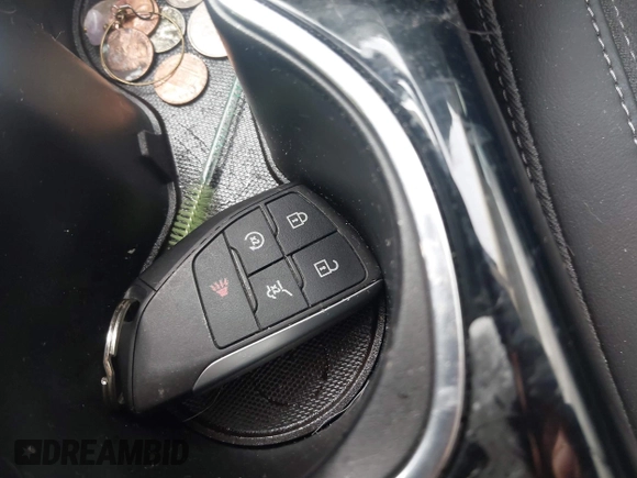 2021 Buick Envision Preferred with VIN LRBAZLR49MD101276, listed as a IAAI auction lot 40901895 with 30,651 mi miles and . Bid and sale history available at DreamBid. Image 11.