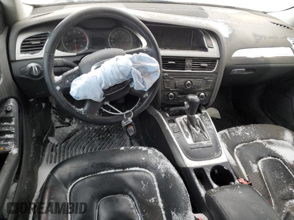 2009 Audi A4 z VIN WAULF68K19N030271, wystawiony jako Copart lot #89369625 z przebiegiem 231 592 mil mil oraz Szkoda całkowita • Salvage title. Historia ofert i sprzedaży dostępna na DreamBid. Obrazek 8.