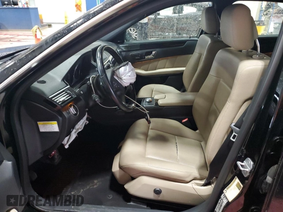 2011 Mercedes-Benz E 350 Luxury z VIN WDDHF8HB4BA355794, wystawiony jako Copart lot #55311855 z przebiegiem 120 843 mil mil oraz Szkoda całkowita • Salvage title. Historia ofert i sprzedaży dostępna na DreamBid. Obrazek 7.
