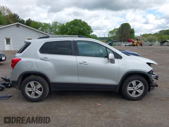 2019 Chevrolet Trax LT z VIN 3GNCJLSB4KL256651, wystawiony jako IAAI lot #42179904 z przebiegiem 132 143 mil mil oraz . Historia ofert i sprzedaży dostępna na DreamBid. Obrazek 14.