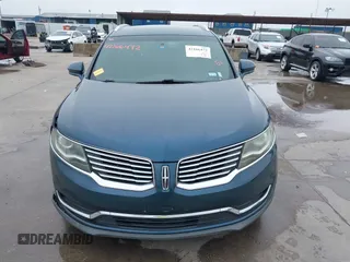 2016 Lincoln MKX Premiere z VIN 2LMTJ6JR6GBL55175, wystawiony jako IAAI lot #42166472 z przebiegiem 108 995 mil mil oraz . Historia ofert i sprzedaży dostępna na DreamBid. Obrazek 12.