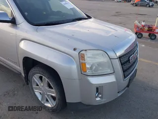 2011 GMC Terrain SLT-2 with VIN 2CTFLXEC7B6274629, listed as a IAAI auction lot 41990814 with 173,870 mi miles. Bid and sale history available at carsss.com. Image 12.