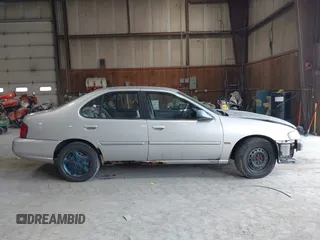 2001 Nissan Altima GXE with VIN 1N4DL01DX1C140203, listed as a IAAI auction lot 42045150 with 190,624 mi miles and . Bid and sale history available at carsss.com. Image 14.