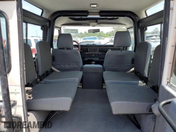 1997 Land Rover Defender with VIN SALDV3241VA126530, listed as a Copart auction lot 57291725 with Not provided miles and Clean title. Bid and sale history available at DreamBid. Image 11.